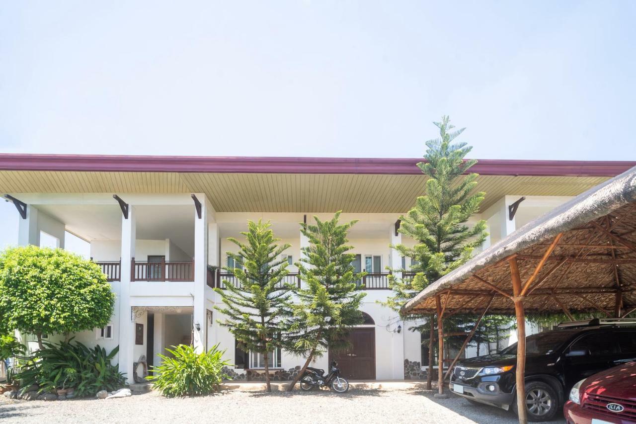 فندق أو واي أو 162 ذا ويست إن Davao City المظهر الخارجي الصورة